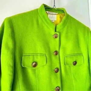 MODA  INTERNATIONAL LIME GREEN WOOL BLAZER SIZE 6 GREAT FOR FALL